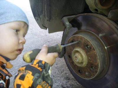 замена тормозных колодок на сузуки гранд витара